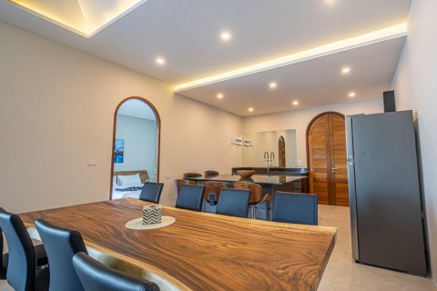 Villa on Chaweng Beach, Ko Samui, Thailand 3 bedrooms № 154491 - photo 9