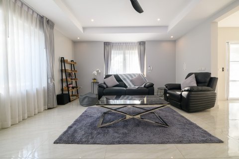 Кондоминиум с 3 спальнями в Паттайе, Таиланд № 171309 - фото 16