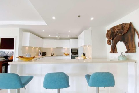 Condo in Pattaya, Thailand, 2 bedrooms  № 121148 - photo 4