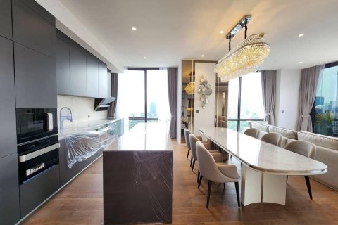Condo in Pathum Wan, Bangkok, Thailand, 4 bedrooms  № 163887 - photo 4