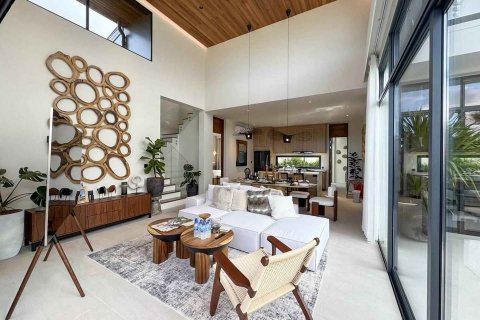 Недвижимость в Чалонге, Таиланд 300м2  № 135206 - фото 17