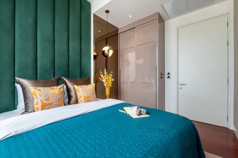 Condo in Watthana, Bangkok, Thailand, 2 bedrooms  № 163799 - photo 17