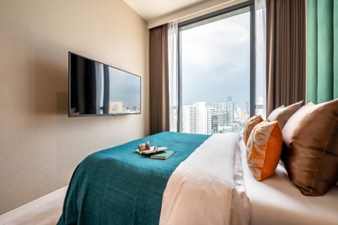 Condo in Watthana, Bangkok, Thailand, 2 bedrooms  № 163799 - photo 15