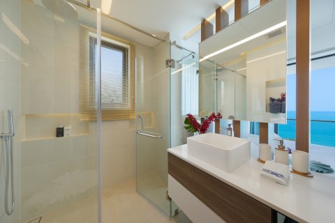 Villa on Chaweng Beach, Ko Samui, Thailand 5 bedrooms № 154543 - photo 12