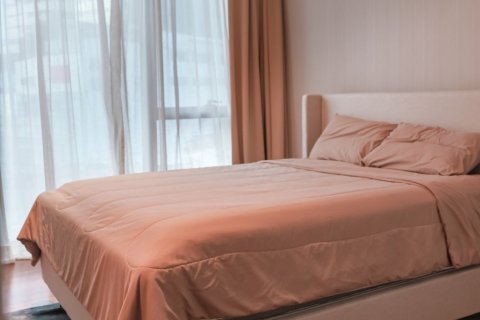 Condo à Watthana, Bangkok, Thaïlande, 2 chambres  № 163869 - photo 15