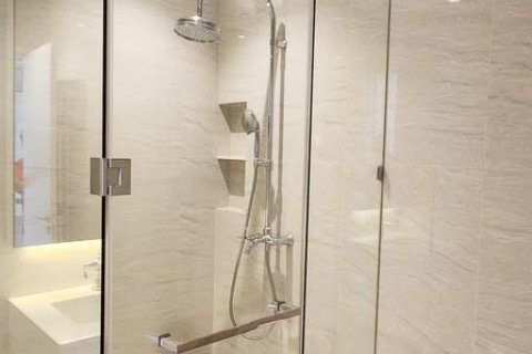 Condo in Pathum Wan, Bangkok, Thailand, 2 bedrooms  № 163884 - photo 15