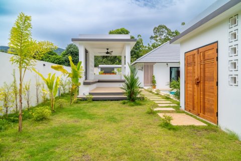 Villa on Chaweng Beach, Ko Samui, Thailand 3 bedrooms № 154564 - photo 14
