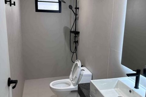 Property in Kathu, Thailand 42.1 sq.m. № 135106 - photo 2