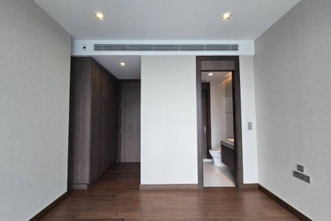 Condo in Khlong Toei, Bangkok, Thailand, 2 bedrooms № 164013 - photo 8