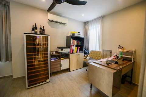 Кондоминиум с 3 спальнями в Паттайе, Таиланд № 171309 - фото 15