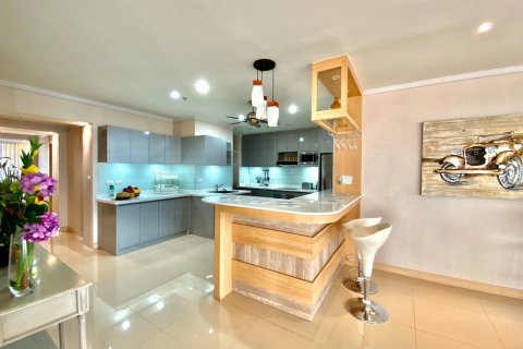 Кондоминиум с 3 спальнями в Паттайе, Таиланд № 121088 - фото 6