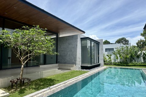 Villa in Bang Tao, Thailand 4 bedrooms № 152425 - photo 6