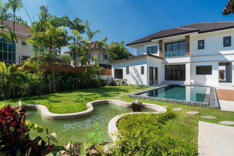 Villa in Phuket, Thailand 4 bedrooms № 210224 - photo 19