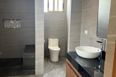 Недвижимость в Талат-Яи, Таиланд 500м2  № 135315 - фото 6