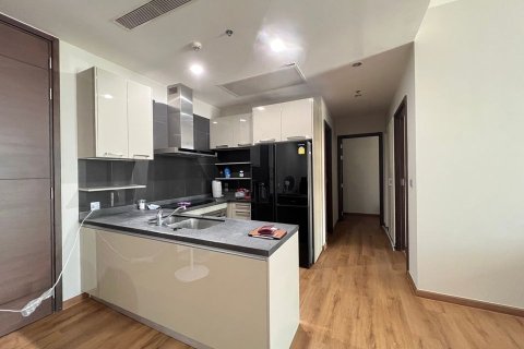 Condo in Khlong Toei, Bangkok, Thailand, 3 bedrooms № 164021 - photo 6