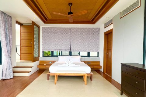 Villa in Ko Samui, Thailand 4 bedrooms № 162281 - photo 18