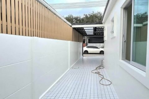 Propriété à Talat Yai, Thaïlande 36 m2 № 135144 - photo 11