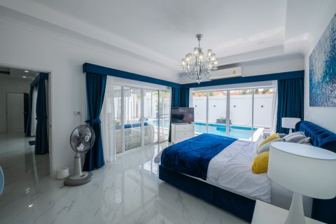 Недвижимость в Паттайе, Таиланд 260м2  № 171310 - фото 11