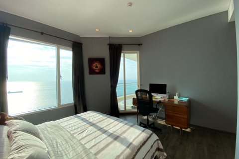 Condo in Pattaya, Thailand, 3 bedrooms № 199883 - photo 22