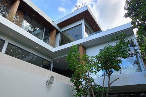 Villa in Ko Samui, Thailand 3 bedrooms № 162357 - photo 3