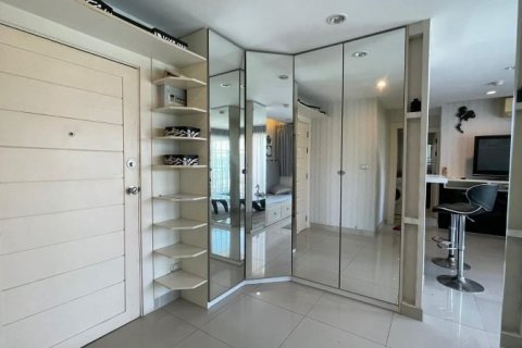 Condo à Pattaya, Thaïlande, 2 chambres  № 120624 - photo 8