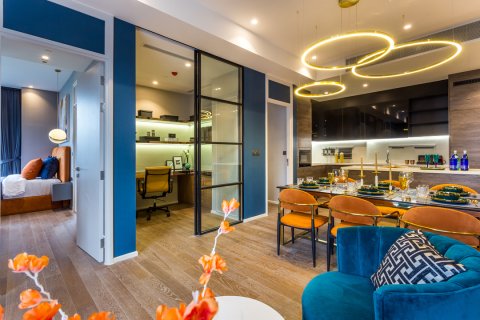 Condo à Pathum Wan, Bangkok, Thaïlande, 2 chambres  № 163872 - photo 13