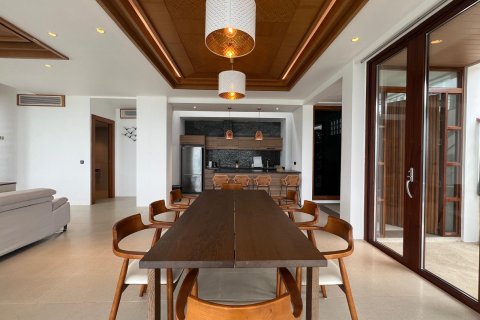 Villa in Ko Samui, Thailand 4 bedrooms № 162281 - photo 6