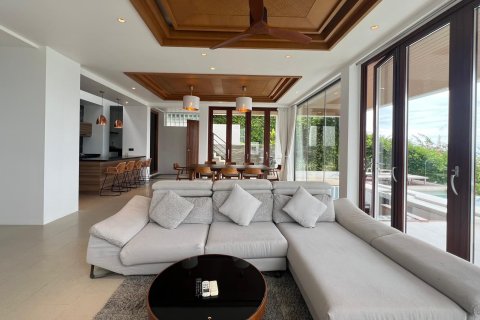 Villa in Ko Samui, Thailand 4 bedrooms № 162281 - photo 14