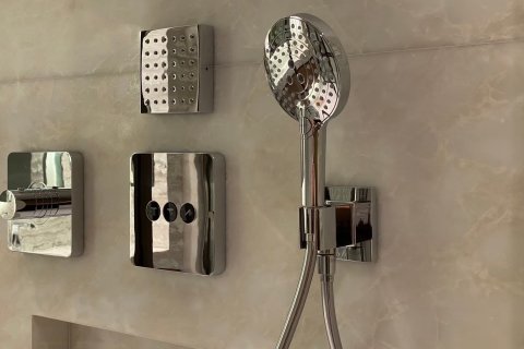 Студия в кондо в Патхум Ване, Бангкок, Таиланд № 164854 - фото 15