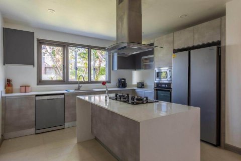 Propriété à Bang Tao, Thaïlande 350 m2 № 135379 - photo 5