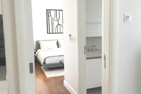 Condo in Pathum Wan, Bangkok, Thailand, 2 bedrooms № 163998 - photo 5