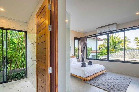 Villa on Chaweng Beach, Ko Samui, Thailand 3 bedrooms № 154491 - photo 11