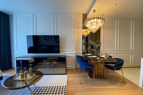 Condo in Khlong Toei, Bangkok, Thailand, 2 bedrooms  № 163773