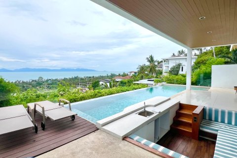 Villa in Ko Samui, Thailand 4 bedrooms № 162281 - photo 2