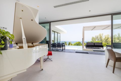 Penthouse on Naithon Beach, Thailand 4 bedrooms № 153818 - photo 11