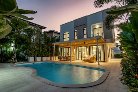 Villa à Phuket, Thaïlande 3 chambres № 210220