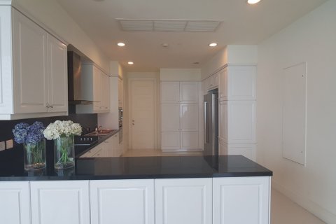 Condo à Bangkok, Thaïlande, 4 chambres № 164846 - photo 8