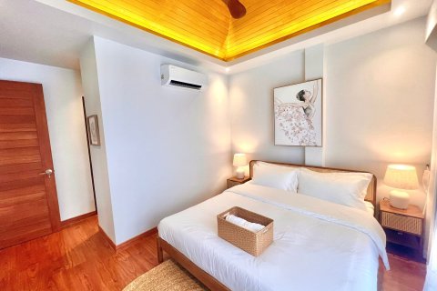Villa in Bang Tao, Thailand 3 bedrooms № 152504 - photo 22