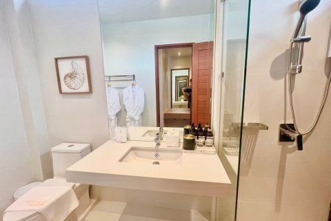 Villa in Bang Tao, Thailand 3 bedrooms № 152504 - photo 20