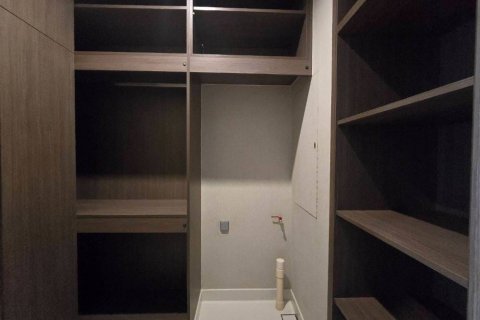 Condo in Khlong Toei, Bangkok, Thailand, 2 bedrooms № 164013 - photo 11