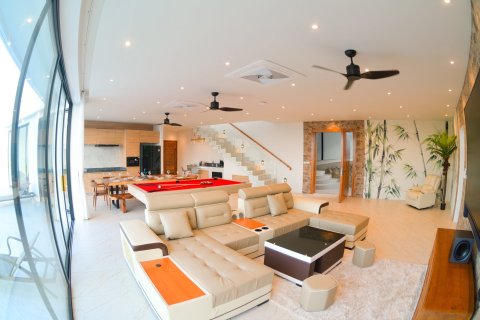Villa in Ko Samui, Thailand 5 bedrooms № 201841 - photo 4