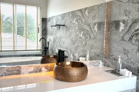 Property in Rawai, Thailand 330 sq.m. № 135268 - photo 6