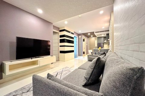 Condo in Pattaya, Thailand, 2 bedrooms № 158777 - photo 12