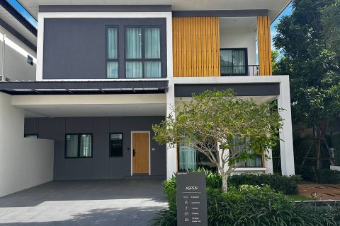 Villa in Pattaya, Thailand 4 bedrooms № 119259 - photo 1