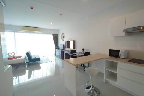 Недвижимость в Кароне, Таиланд 46.82м2  № 144436 - фото 1