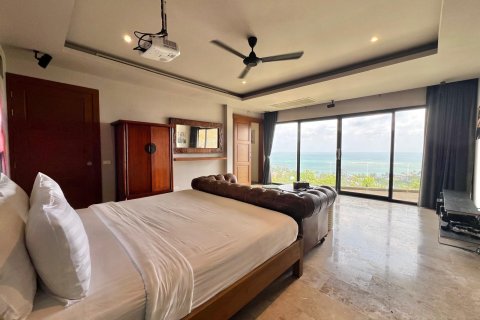 Villa in Ko Samui, Thailand 4 bedrooms № 161527 - photo 17