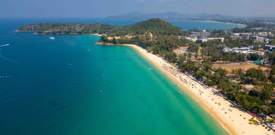 Вилла на Пляже Сурин, Таиланд с 7 комнатами  № 153704