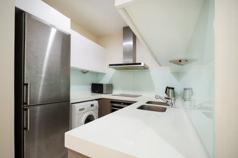 Кондоминиум с 2 комнатами в Патхум Ване, Бангкок, Таиланд № 163999 - фото 18