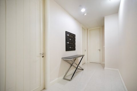 Кондоминиум с 2 комнатами в Патхум Ване, Бангкок, Таиланд № 163999 - фото 14