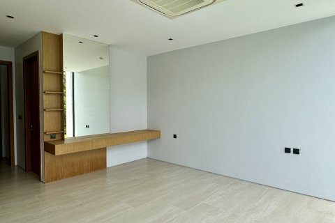 Villa in Bang Tao, Thailand 4 bedrooms № 152425 - photo 24